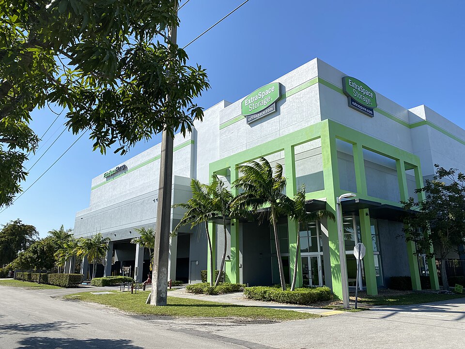Extra Space Storage at 910 SW 68th Avenue, Miami, Florida — exterior photographed in 2022